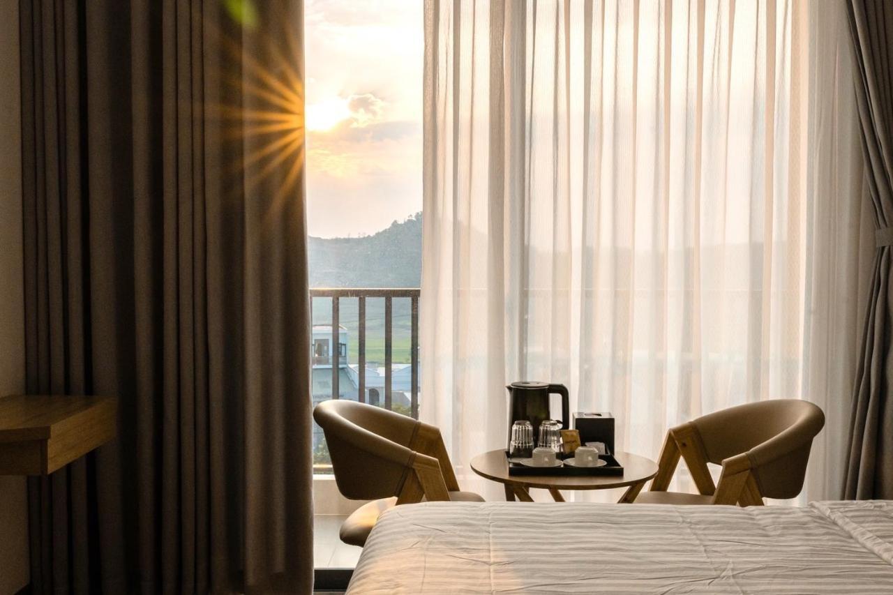 Diora Hotel Pleiku By Hos 外观 照片