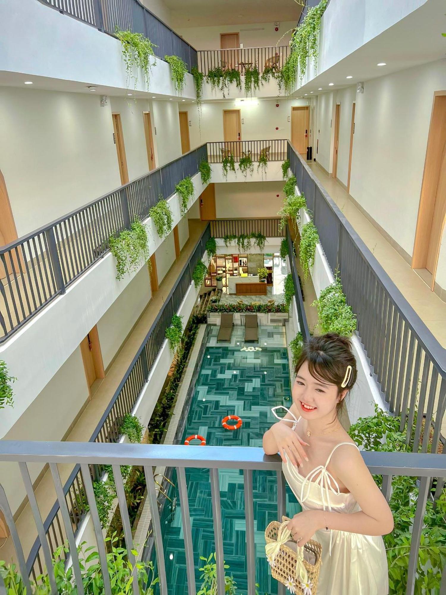 Diora Hotel Pleiku By Hos 外观 照片